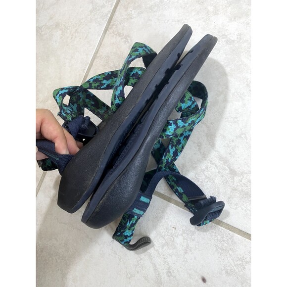 Chaco Sandals Kids Sz 4 Unisex Blue Green Hiking Water Camping - Picture 7 of 9